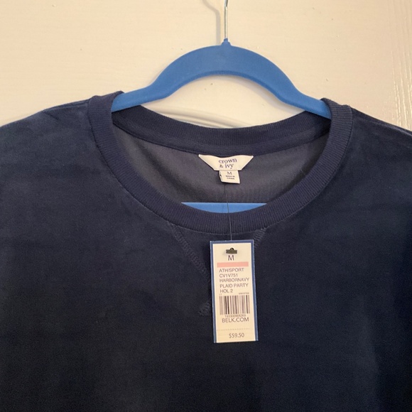 Crown and Ivy, super soft, navy long sleeve shirt, size medium NWT - Picture 2 of 4